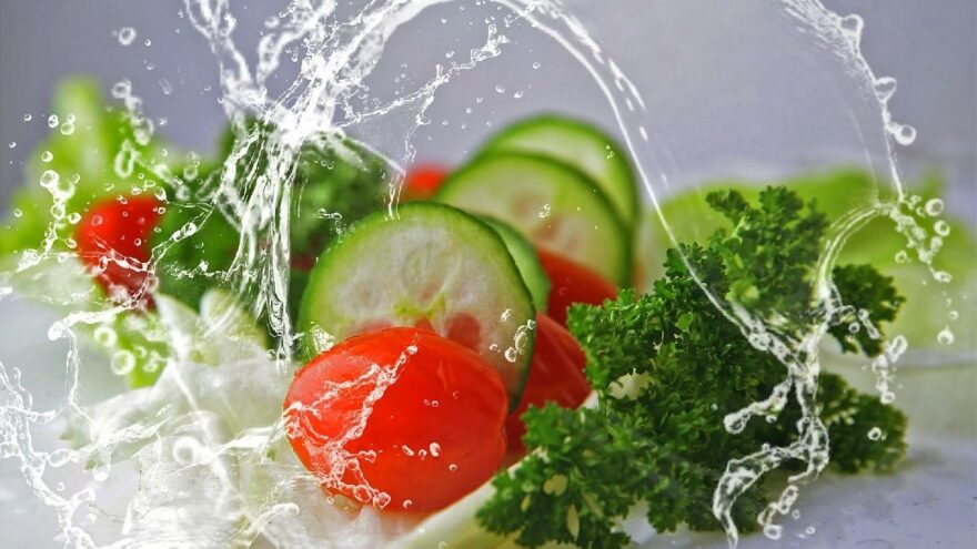 Yeni başlayanlar için Akdeniz diyeti: kapsamlı bir kılavuz ve örnek yemek planı