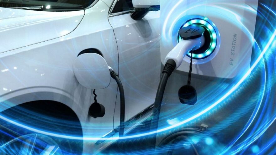 Toyota’dan elektrikli araç batarya teknolojisi için 13.5 milyar dolarlık yatırım