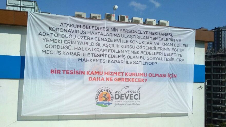 CHP’li başkandan hacizlere afişli tepki