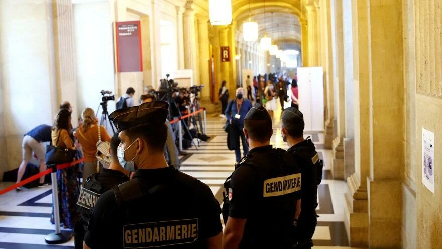 Paris’te kritik gün: Terör saldırısı davası başladı, zanlıdan “Ben IŞİD’liyim” çıkışı