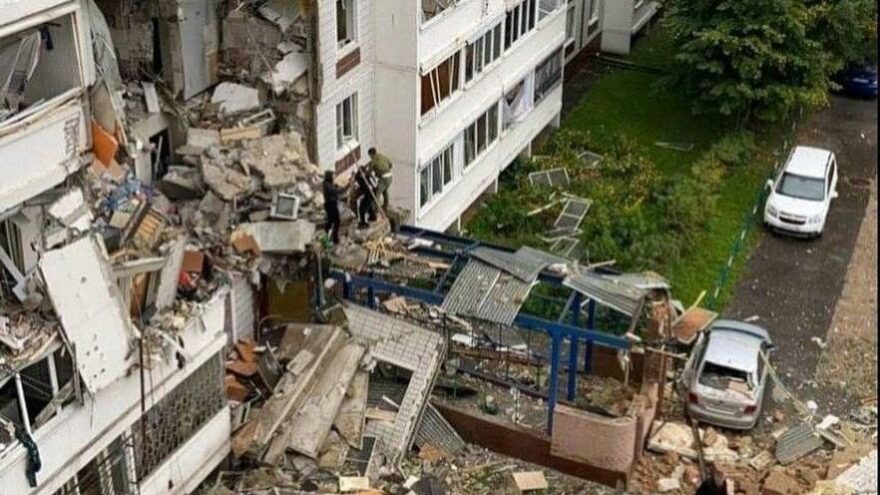 Rusya’da 9 katlı binada doğal gaz patlaması