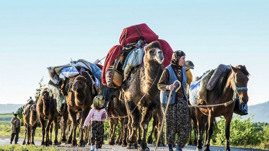Sarıkeçili Yörüklerinin göçü, fotoğraf sanatçısına 2 ödül getirdi