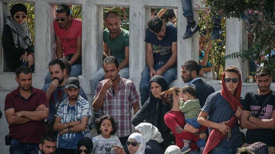 Suriyeliye yapılan yardım Türk vatandaşına yapılmıyor