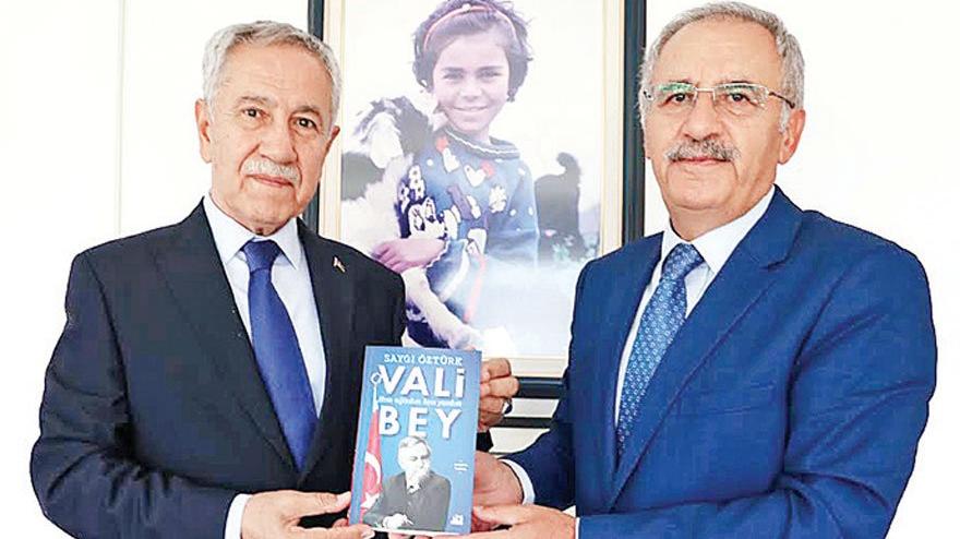 Vali’yi örnek alacak devlet adamları olsun