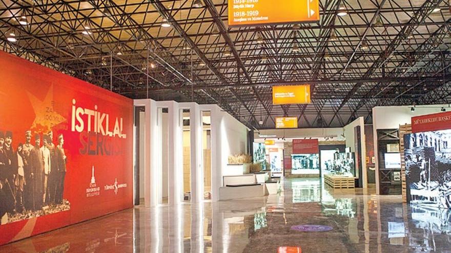 İstiklal Sergisi İzmir’de