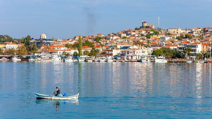 Cunda adası nerede, nereye bağlı?
