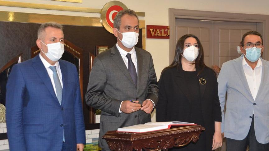Corona vakaları nedeniyle kapatılan okul var mı? Milli Eğitim Bakanı’ndan yüz yüze eğitim mesajı
