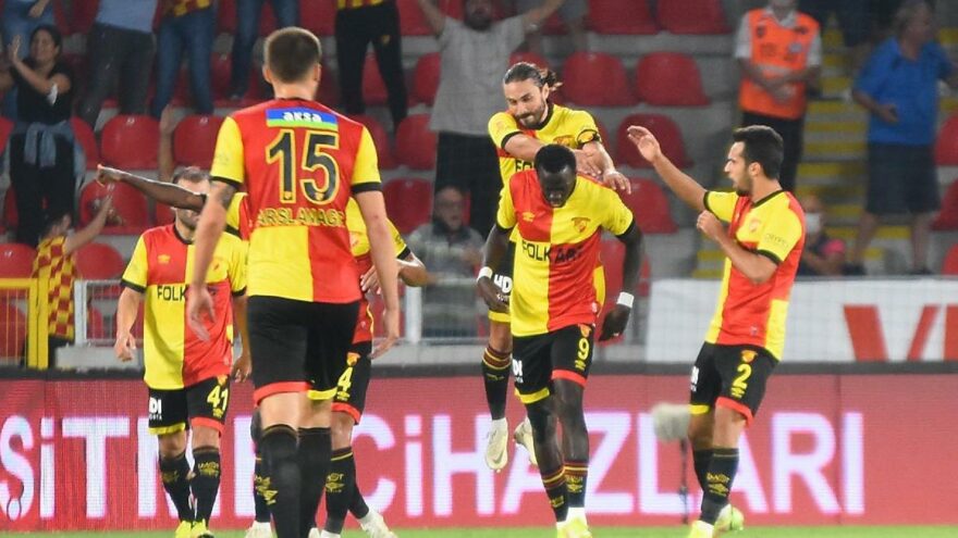 Başakşehir dağıldı, Göztepe ilk kez kazandı: 2-1