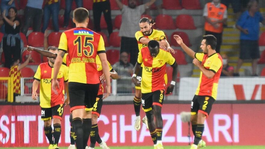 Başakşehir dağıldı, Göztepe ilk kez kazandı: 2-1