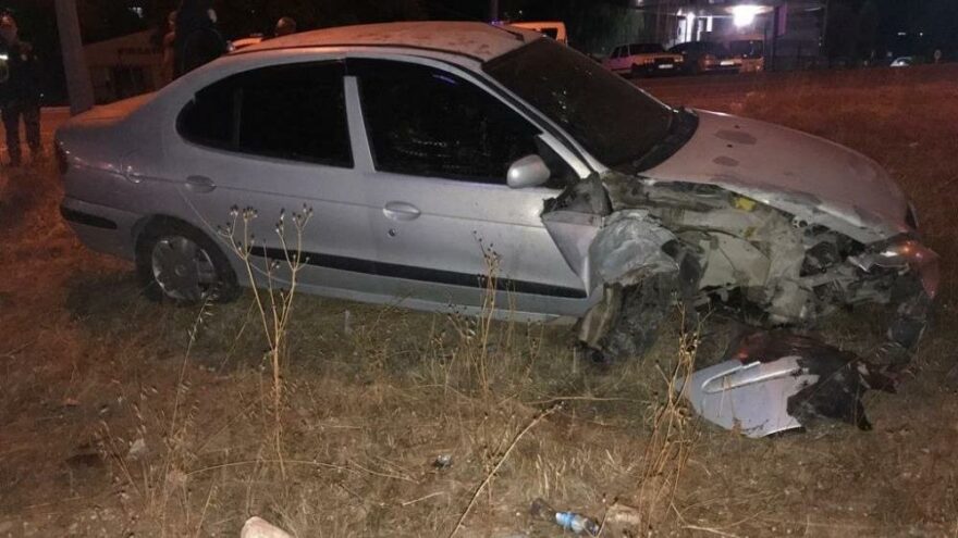 Lastiği patlayan araç dehşet saçtı