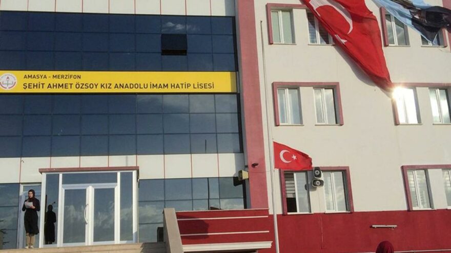 Müdür yardımcısına şikayet dayağı