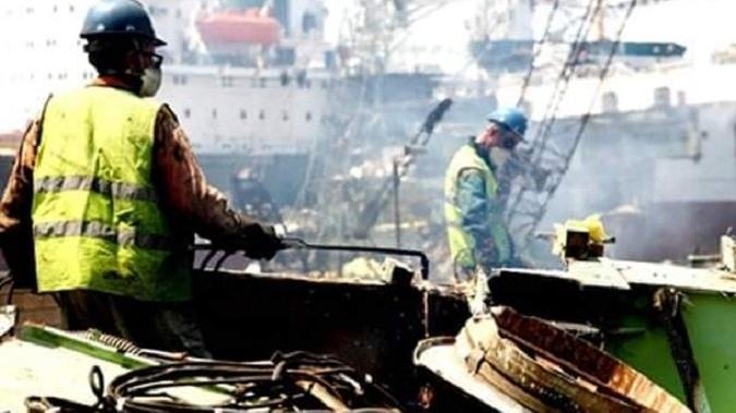 Tersanede çelik halat koptu: 2 işçi öldü