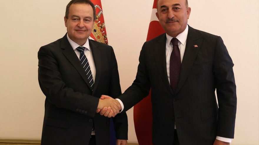 Bakan Çavuşoğlu, Sırbistan Ulusal Meclisi Başkanı Daçiç ile görüştü