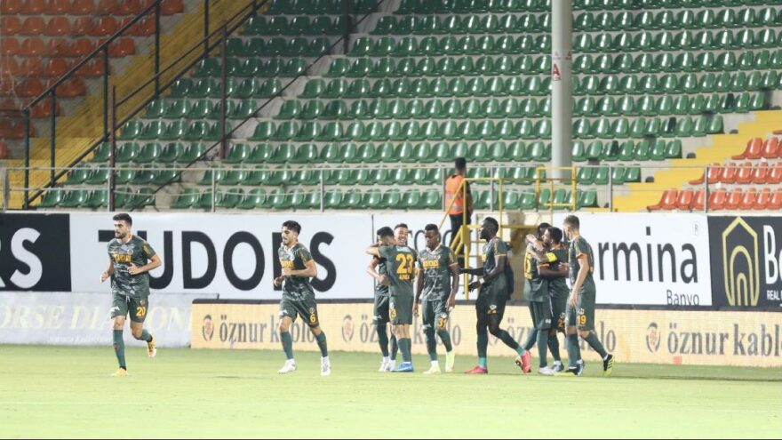 Emre Akbaba geri döndü Alanyaspor kazandı! Giresunspor yine kayıp…