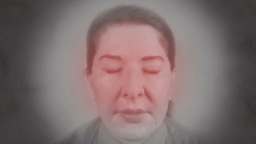 Performans sanatçısı Marina Abramović WeTransfer ile iş birliği yaptı
