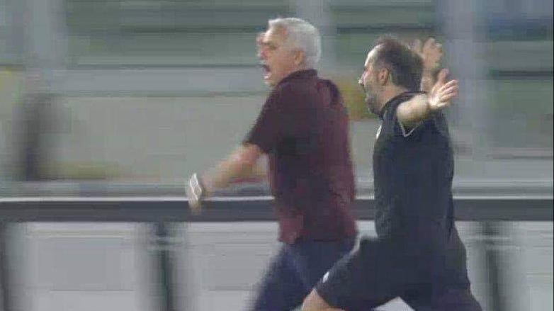 Jose Mourinho’nun çılgın sevinci! Sosyal medyayı salladı…