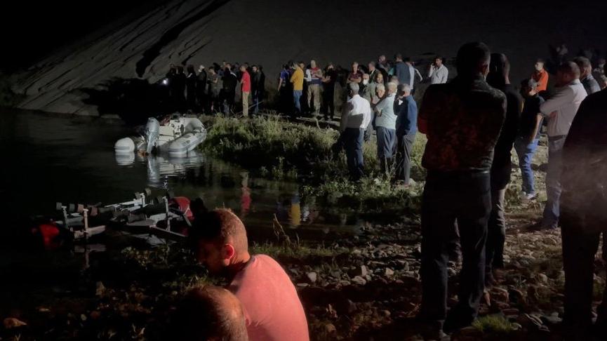 21 yaşındaki genç, Murat Nehri’nde boğuldu