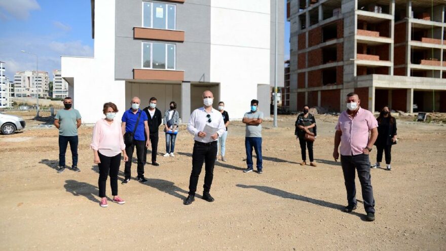 Dairelerini alamayan aileler müteahhide dava açtı