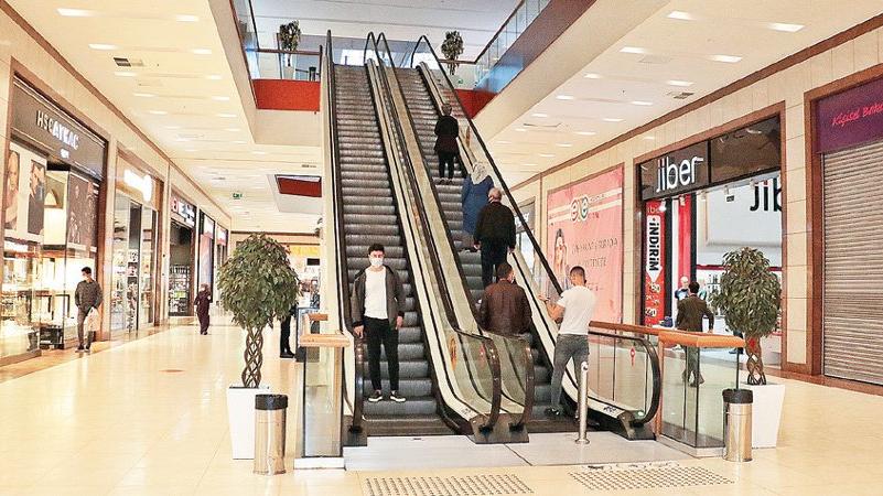 Gelir-gider dengesi bozulan AVM’ler yapılandırmaya gidiyor