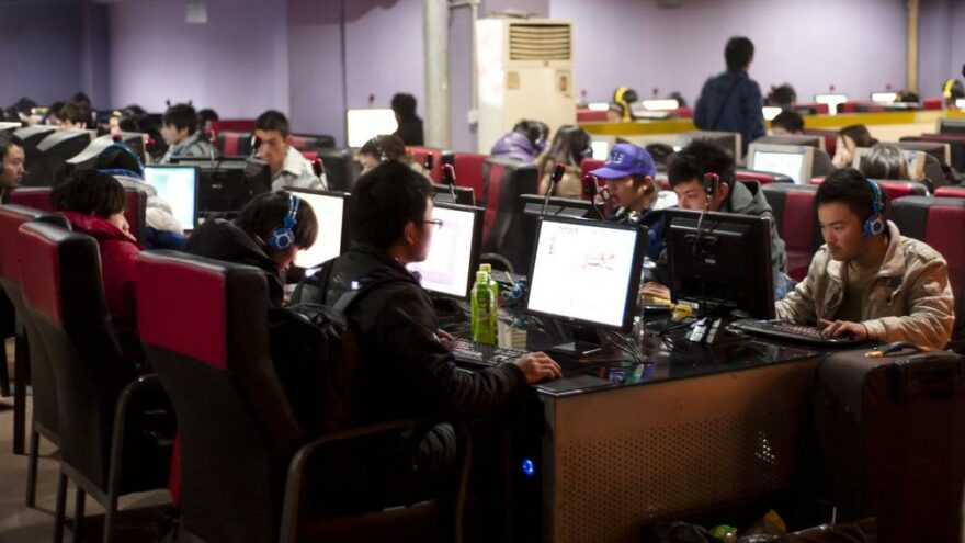 Çin’den “uygar” internet sitesi kararı