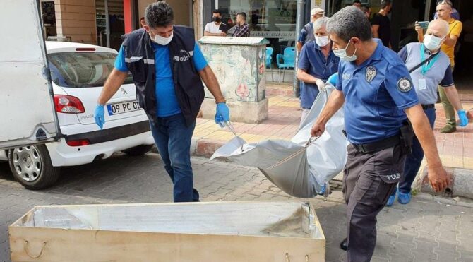 4 gündür haber alınamayan yaşlı kadın evinde ölü bulundu