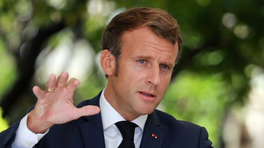 Macron’dan seçim yatırımı: Bütçeyi 1.5 milyar euroya çıkardı