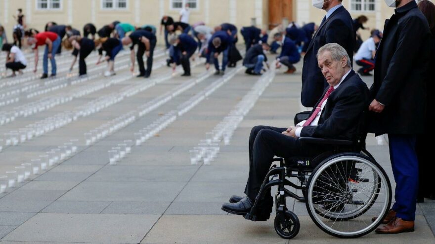 Çekya Cumhurbaşkanı Zeman hastaneye kaldırıldı