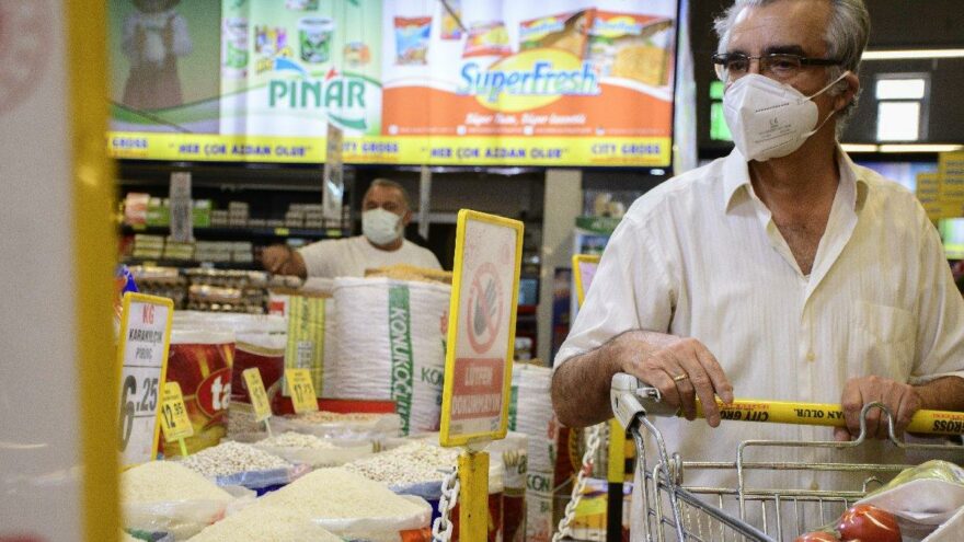 Asgari ücretli artan gıda fiyatları karşısında yüzde 6.2 daha fakirleşti