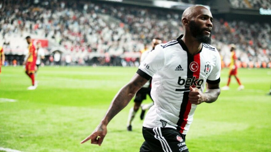 Beşiktaş’ta N’Koudou Borussia Dortmund maçı kadrosundan çıkarıldı