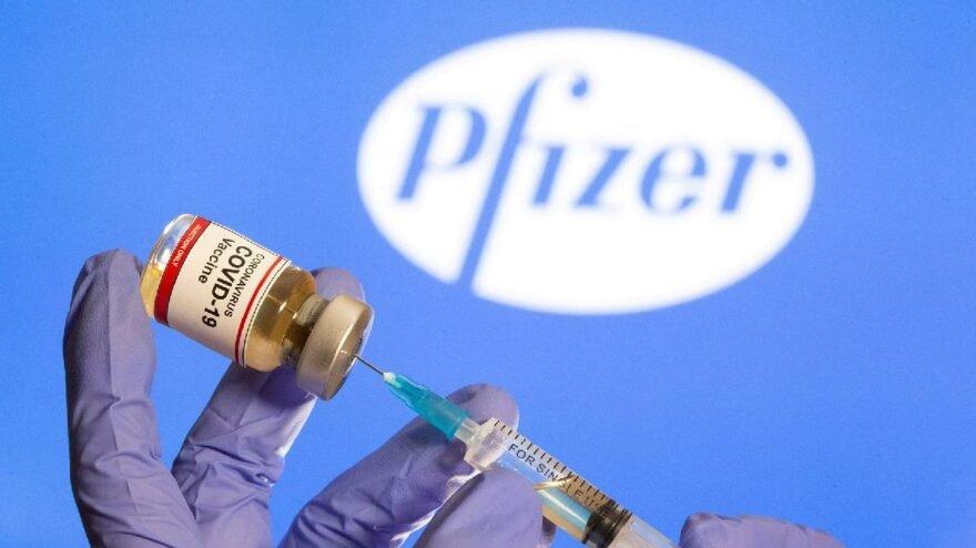 Pfizer’ın corona aşısı tüplerinde yabancı madde tespit edildi