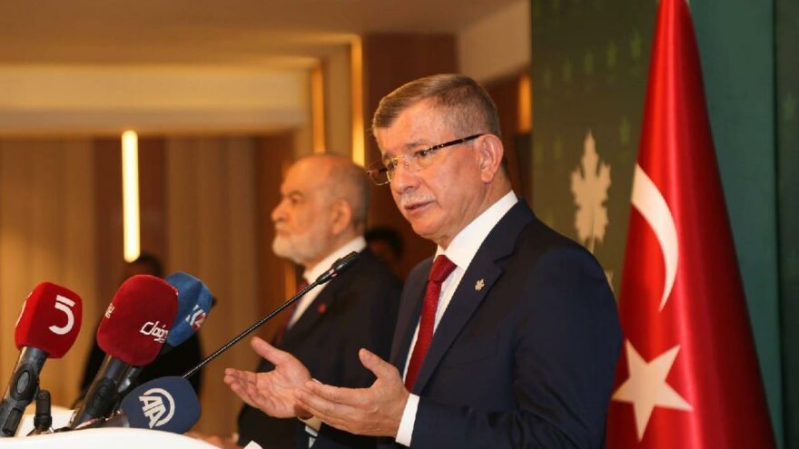 Davutoğlu ve Karamollaoğlu’ndan Cumhurbaşkanı adaylığı ve erken seçim açıklaması