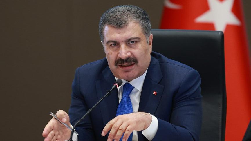 Güncel corona verilerini açıklayan Bakan Koca: Artan hareketlilikle risk daha da yaygın