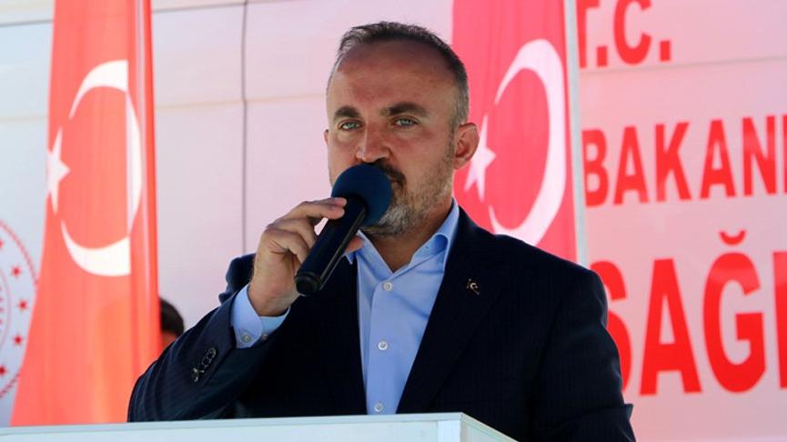 AKP’li Bülent Turan: Muhalefet başka, ihanet başka