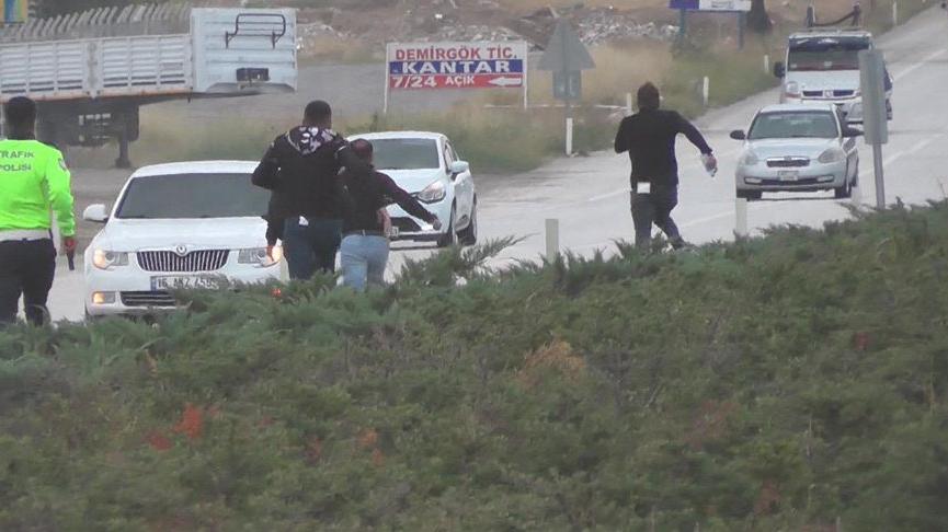 Konya’da kaza! Yaralı yakınlarının saldırmak istediği sürücü kaçtı