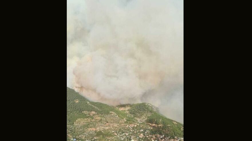 Antalya yangınında ‘yangın şeytanı’ görüldü