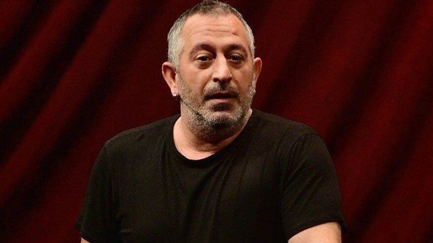 Cem Yılmaz’dan dolandırıcılık uyarısı: Enteresan ama varmış bu