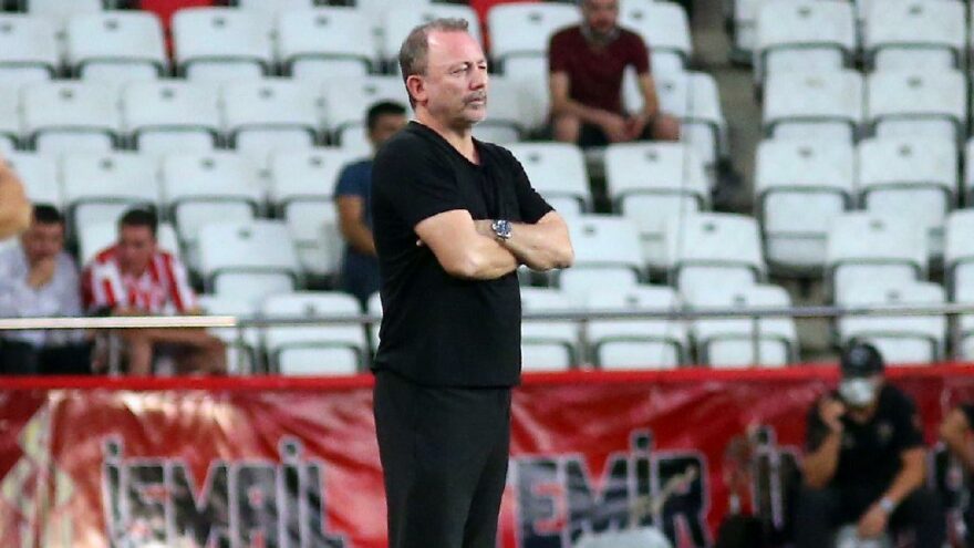 Sergen Yalçın: Geceyi anlatmak çok zor