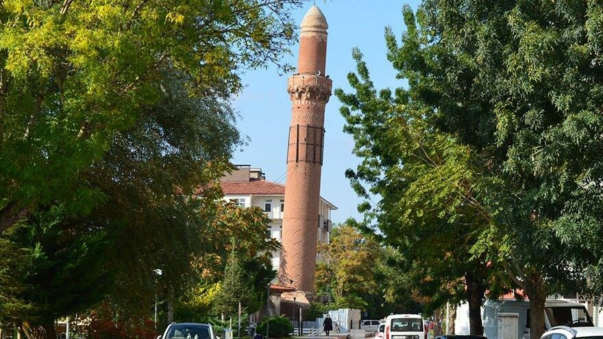Eğik minarenin sırrı çözülecek