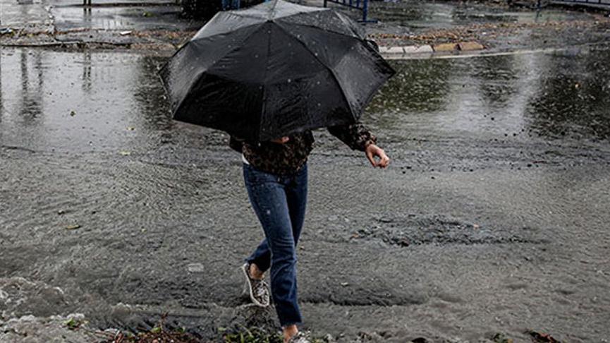 Meteoroloji, valilik ve İBB’den İstanbul’a ani ve yoğun yağış uyarısı