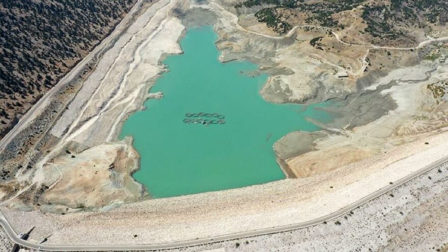 Çayboğazı Barajı’nın dibi göründü
