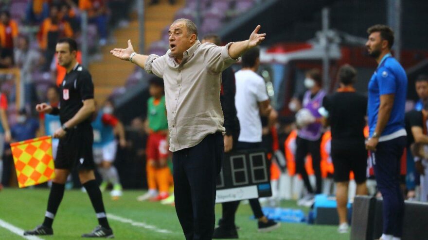 Fatih Terim’den sitem: İçeride morali bozuk olan, ağlayan var