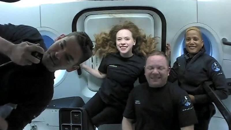 SpaceX’in tamamı sivil mürettebatla uçuş sona erdi
