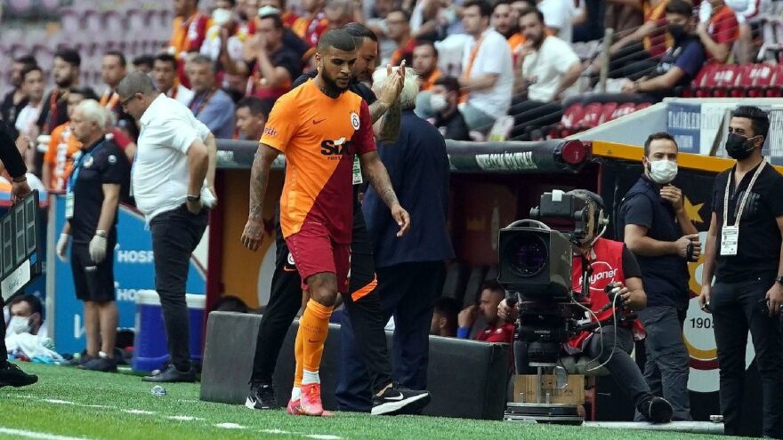 Galatasaray taraftarından Babel ve Yedlin’e tepki