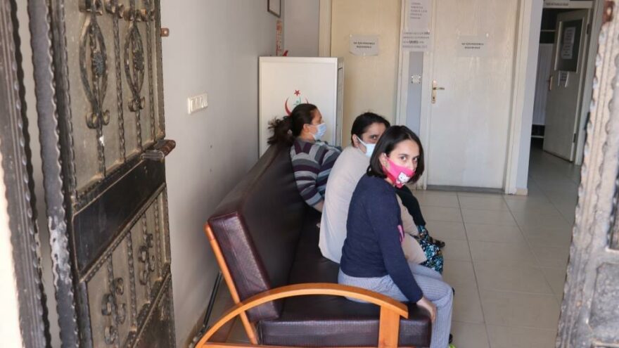 Önce karantinayı ihlal etti, sonra doktorla tartıştı