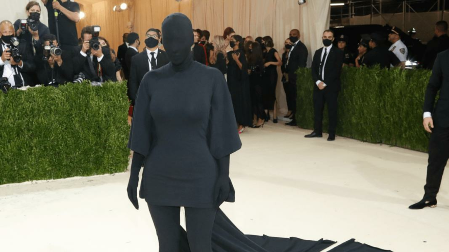 Met Gala’daki saçı için 10 bin dolar ödedi