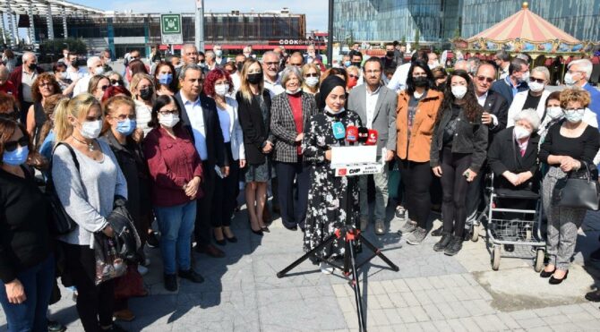 Bursa’da üniversite öğrencileri barınma sorununu protesto etti