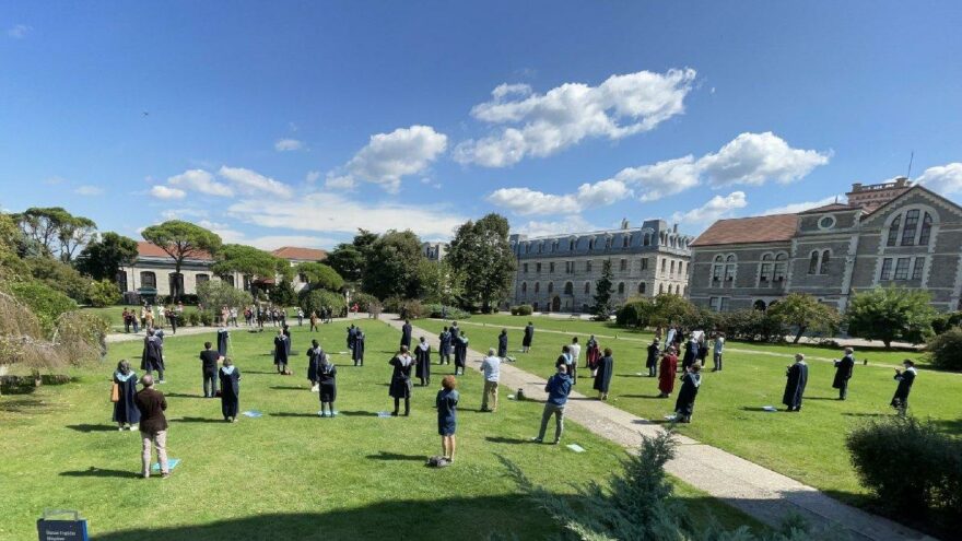Boğaziçi Üniversitesi’nde öğrencilerden ‘yüz yüze eğitim’ talebi
