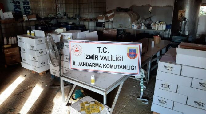 Tarihi geçmiş ve yasaklı tarım ilaçlarını piyasaya sokacaklardı
