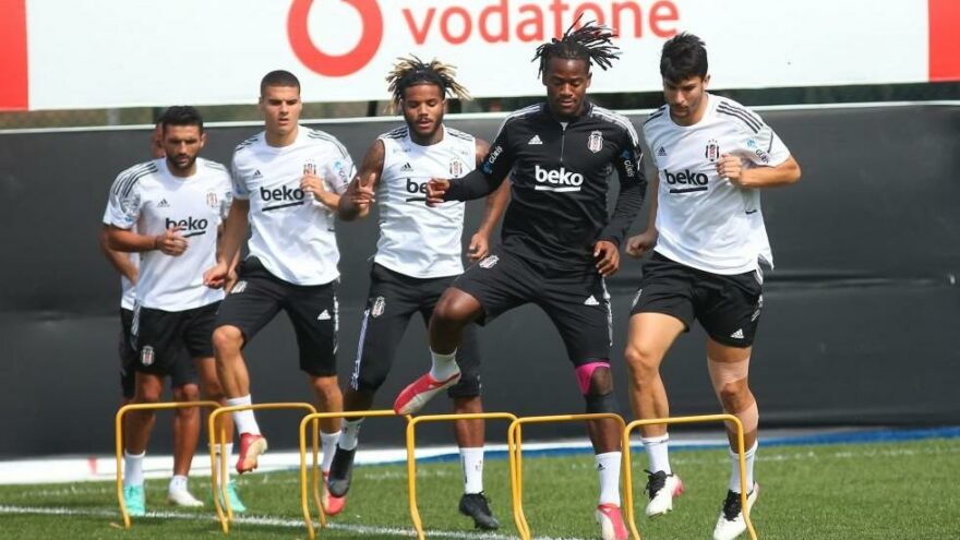 Beşiktaş’ta 3 futbolcu sakatlıktan döndü
