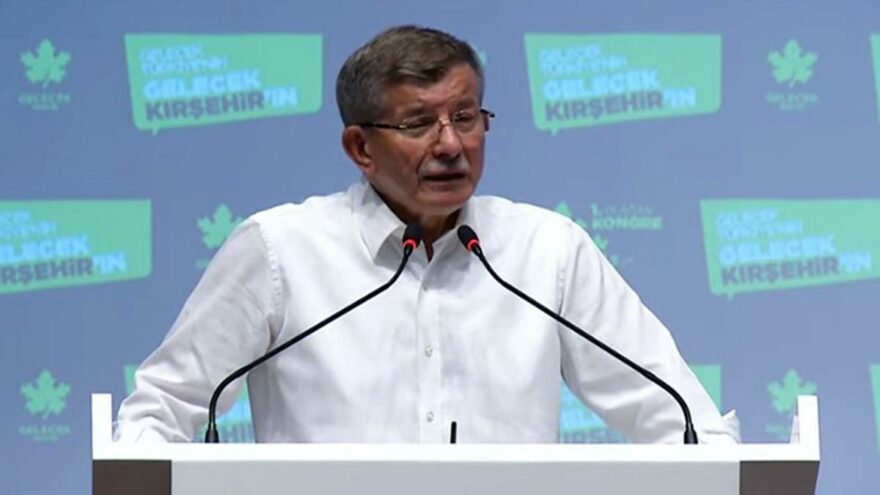 Davutoğlu: Ekonomistler ile Erdoğan’ın danışmanları arasında tartışma çıktı